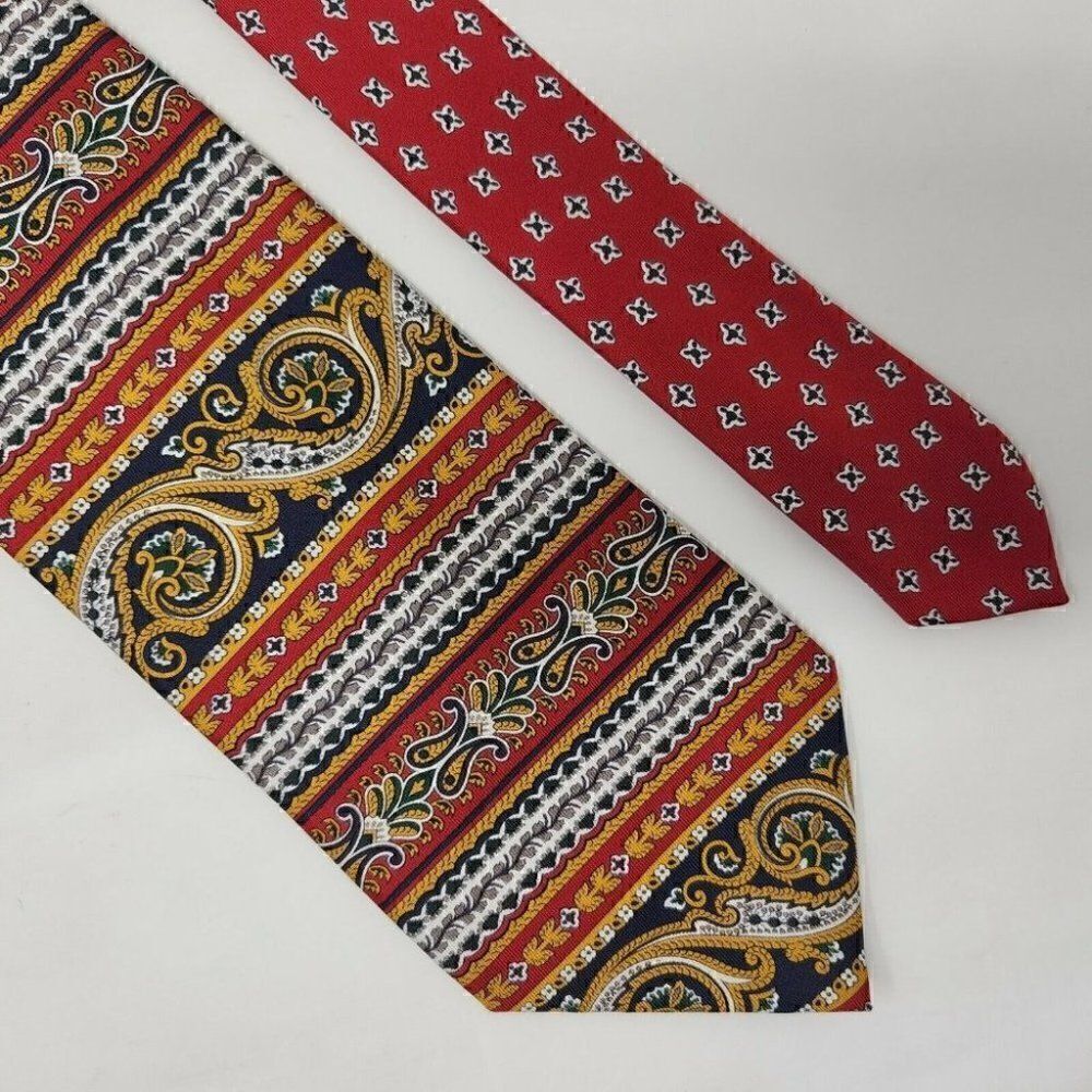 BRUNO PIATTELLI RED GOLD BLUE PAISLEY DUAL PATTERN DESIGNER SILK TIE 3.75"